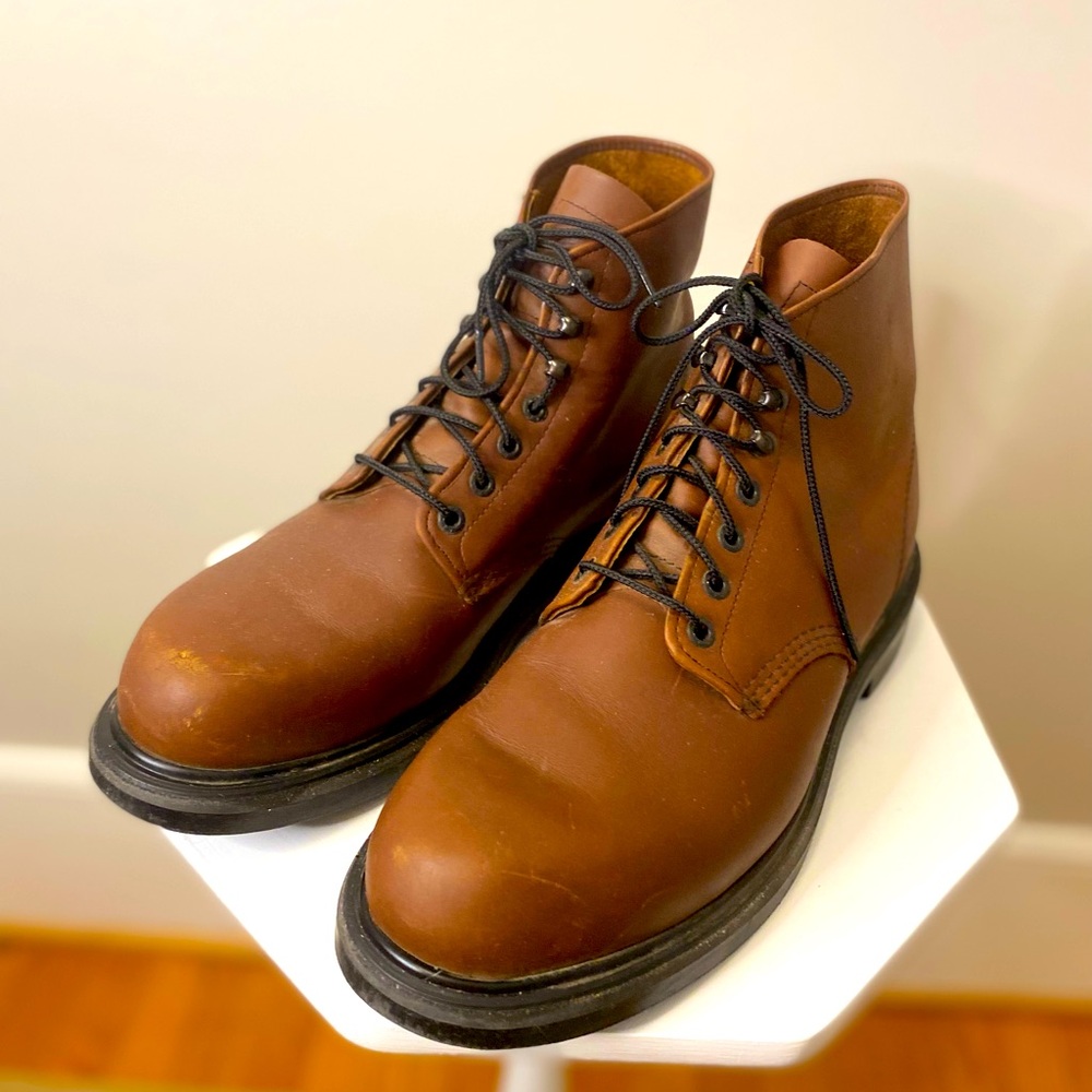 Red wing shoes work boots for men size 12